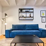 Renovated Two-bedroom Loft Veranda Apartman
