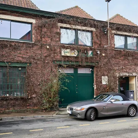 아파트 Renovated Two-bedroom Loft Veranda