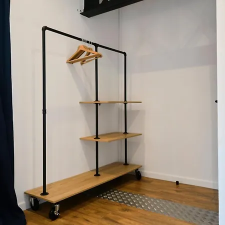 Renovated Two-bedroom Loft Veranda * 투르쿠앵